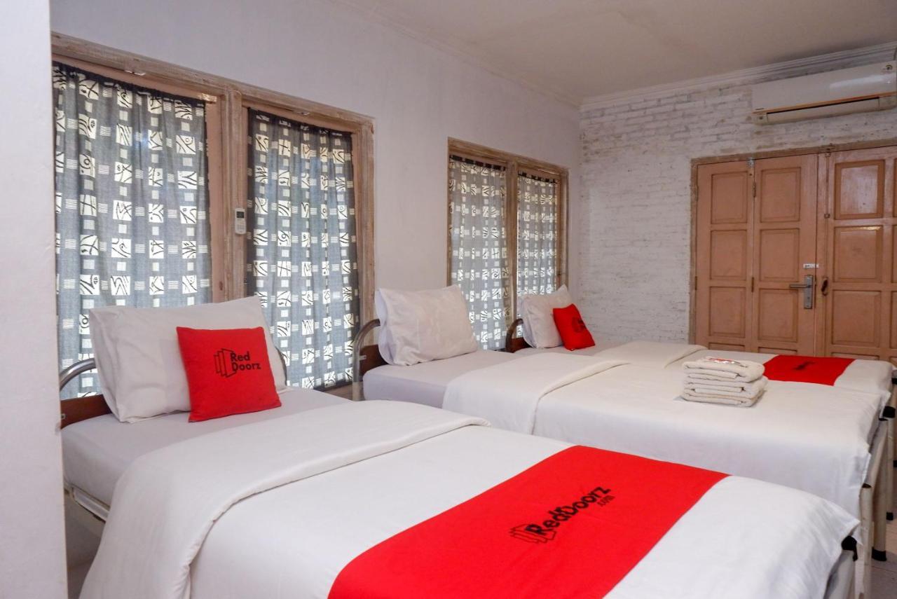 Reddoorz Syariah Near Plengkung Gading 2 Yogyakarta Exterior foto