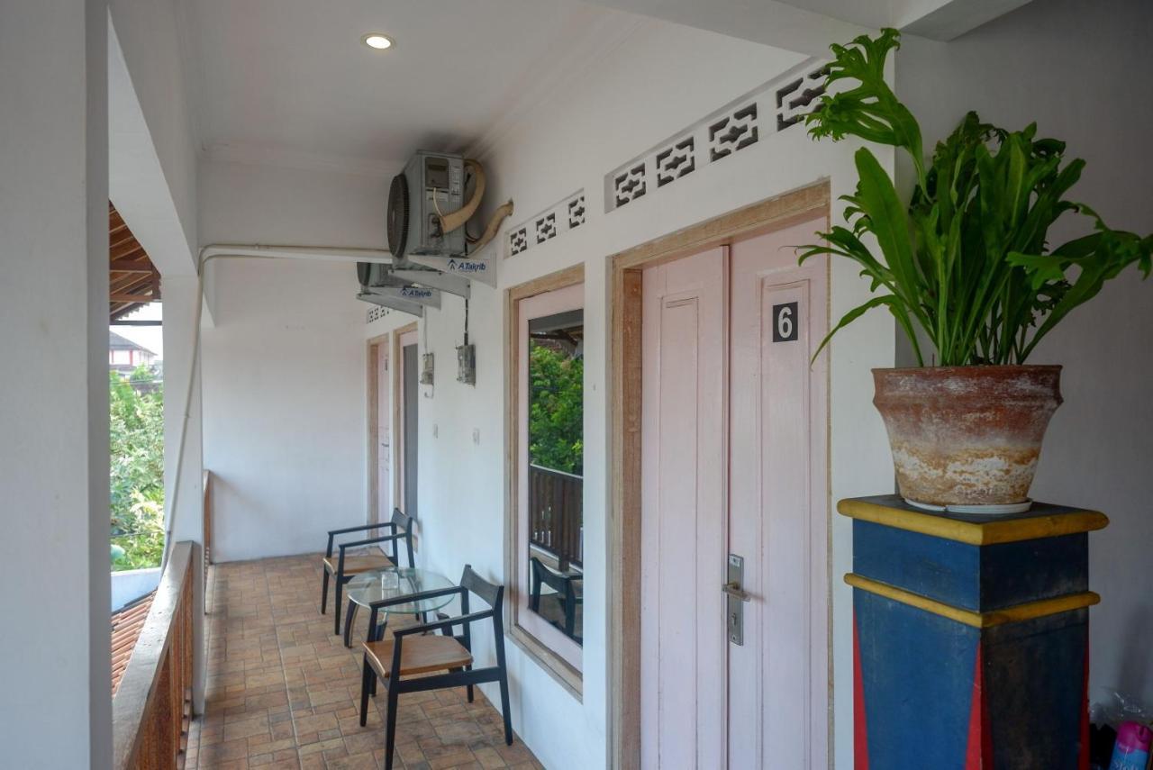 Reddoorz Syariah Near Plengkung Gading 2 Yogyakarta Exterior foto