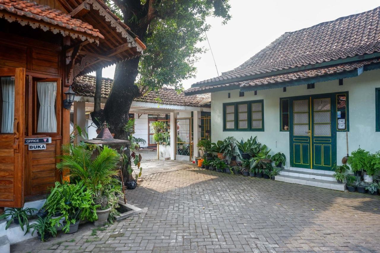 Reddoorz Syariah Near Plengkung Gading 2 Yogyakarta Exterior foto