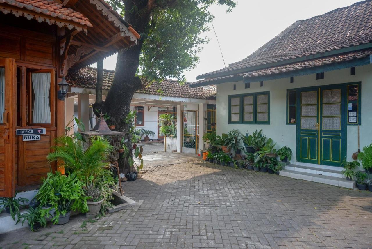 Reddoorz Syariah Near Plengkung Gading 2 Yogyakarta Exterior foto